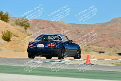 media/Dec-13-2025-Extreme Speed (Sat) [[d129ecb0b9]]/Beginner/Session 2 (Turn 4)/